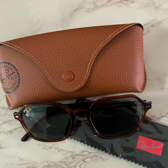 RayBan John Sunglasses - Picture 1 of 6